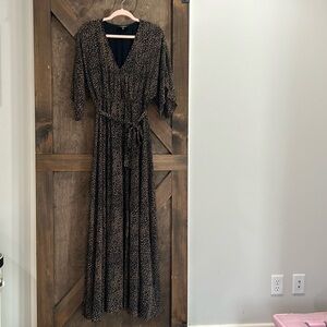 Aakaa Maxi Dress Black and Brown